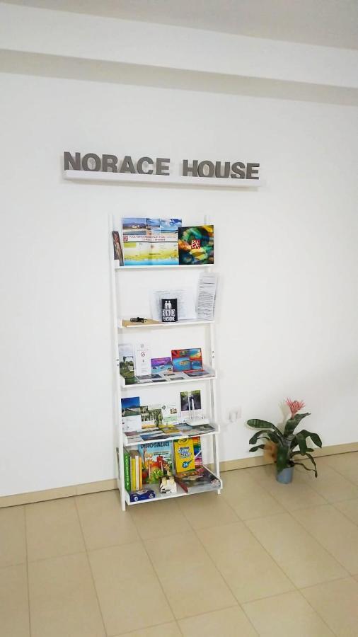 Appartement Norace House à Pula Extérieur photo